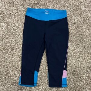 EUC - Tek Gear Women's Cropped Pants with Blue and Pink Accents